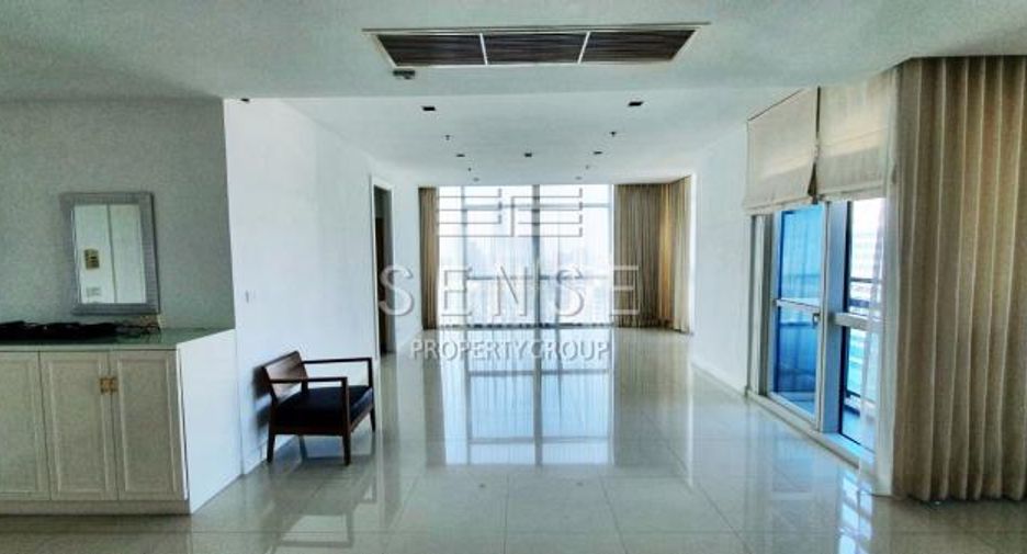 Wohnung zur Miete mit 4 Zimmer in Pathum Wan, Bangkok