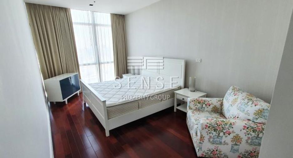 Wohnung zur Miete mit 4 Zimmer in Pathum Wan, Bangkok