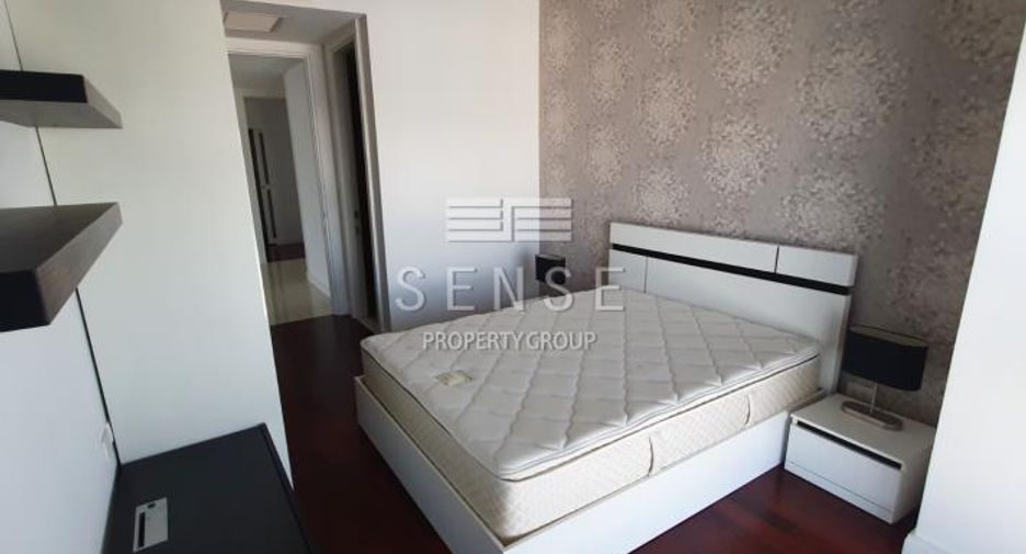 Wohnung zur Miete mit 4 Zimmer in Pathum Wan, Bangkok
