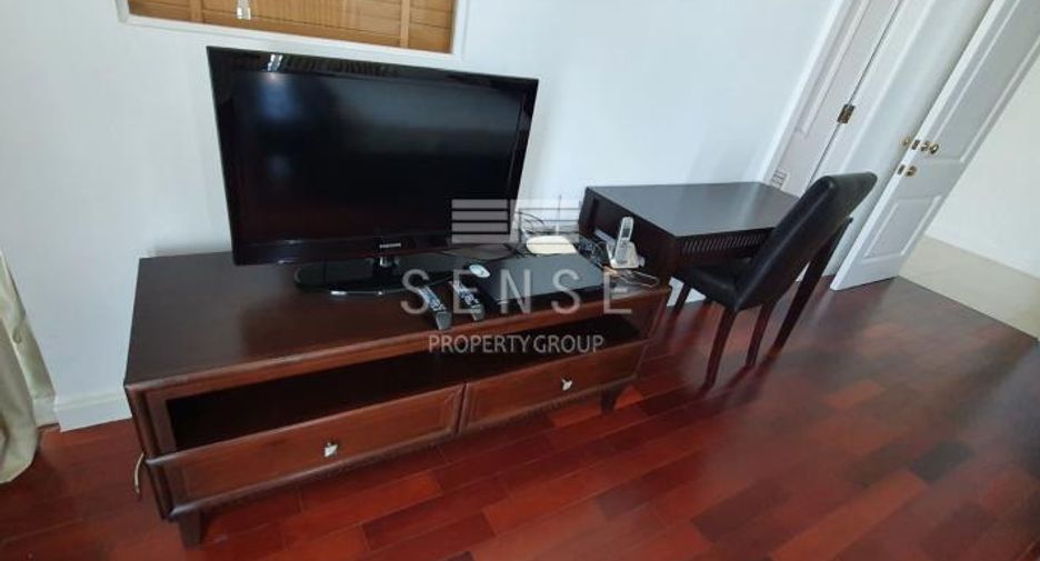 Wohnung zur Miete mit 4 Zimmer in Pathum Wan, Bangkok