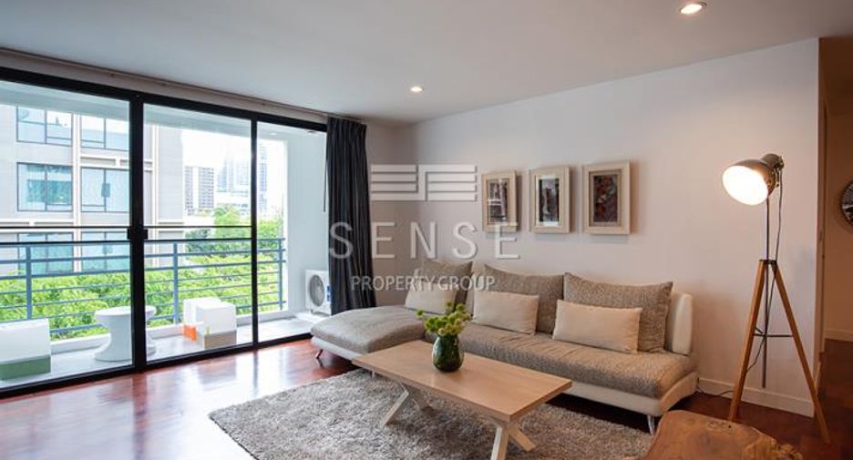 For rent 3 bedrooms condo in Pathum Wan, Bangkok