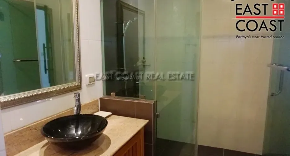 For rent 6 bedrooms house in Bang Lamung, Chonburi