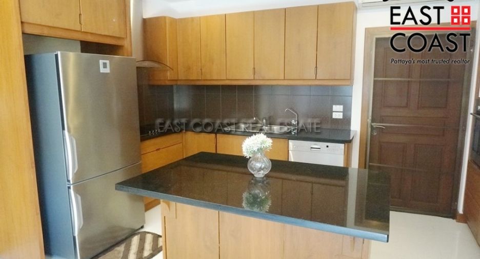 For rent 6 bedrooms house in Bang Lamung, Chonburi