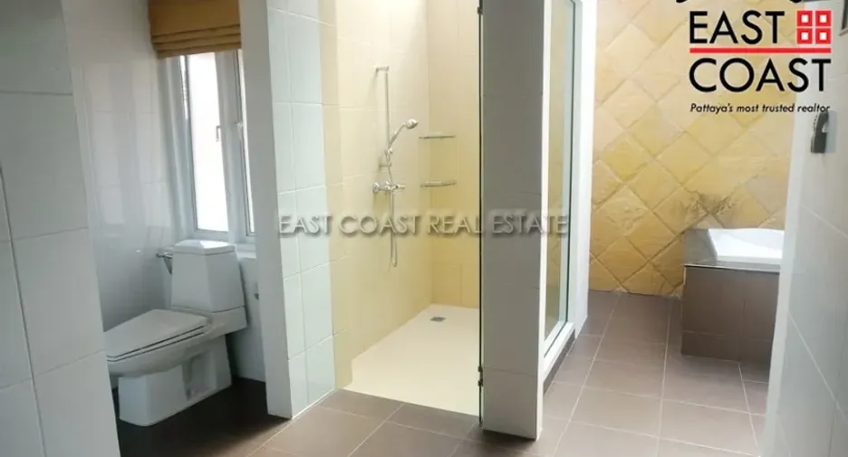 For rent 6 bedrooms house in Bang Lamung, Chonburi