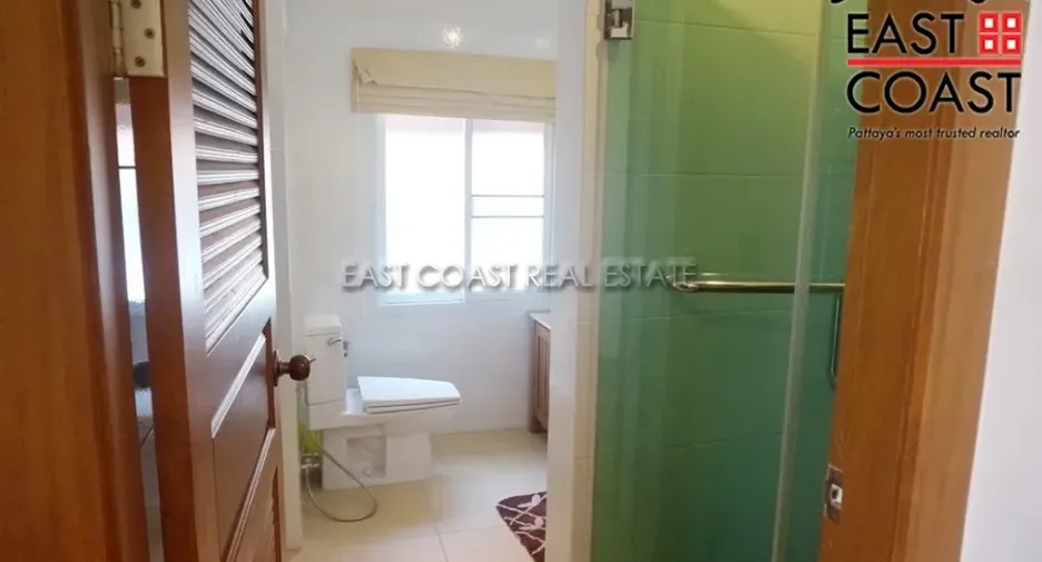 For rent 6 bedrooms house in Bang Lamung, Chonburi
