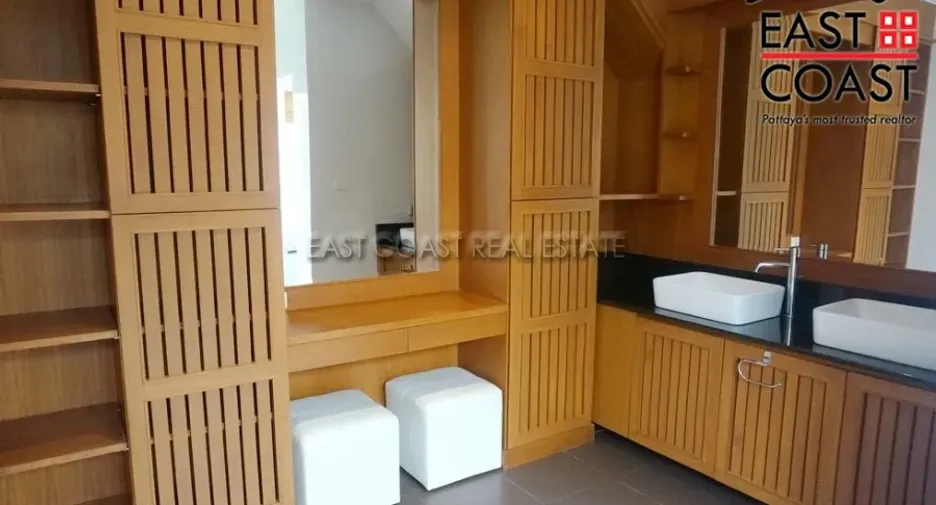 For rent 6 bedrooms house in Bang Lamung, Chonburi