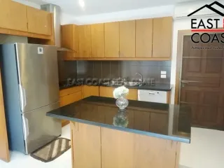 For rent 6 bedrooms house in Bang Lamung, Chonburi
