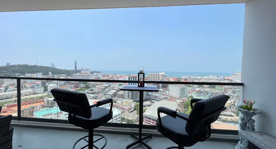 For sale 2 bedrooms condo in Bang Lamung, Chonburi