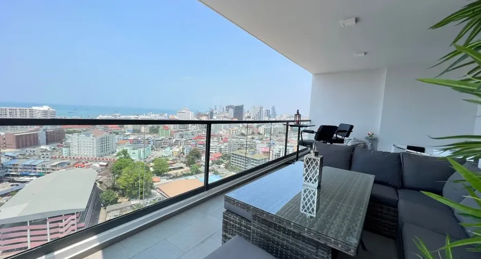 For sale 2 bedrooms condo in Bang Lamung, Chonburi