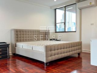 For rent 3 bedrooms condo in Khlong Toei, Bangkok