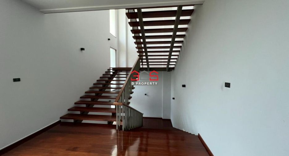 Casa en venta de 4 habitaciones en Prawet, Bangkok