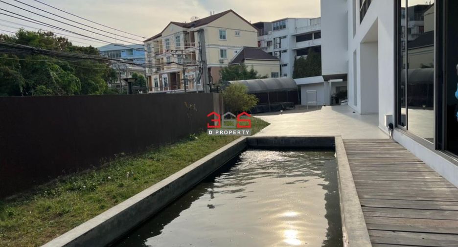 Casa en venta de 4 habitaciones en Prawet, Bangkok