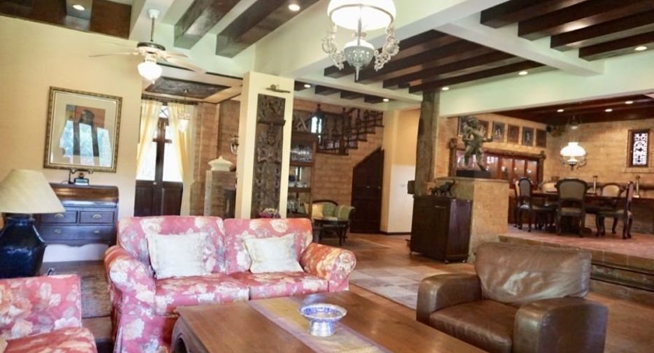 For rent and for sale 6 bedrooms house in San Sai, Chiang Mai