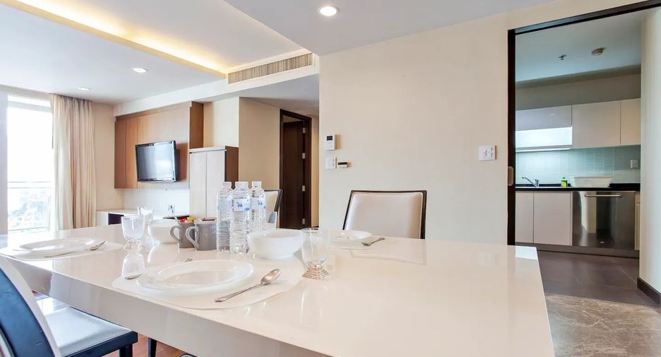For rent 2 bedrooms house in Watthana, Bangkok