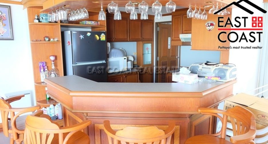For sale 4 ベッドルーム condo in Bang Lamung, Chonburi