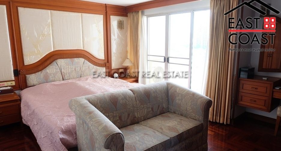 For sale 4 ベッドルーム condo in Bang Lamung, Chonburi