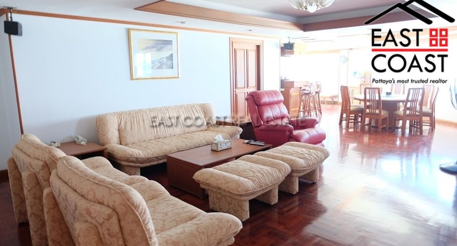 For sale 4 ベッドルーム condo in Bang Lamung, Chonburi