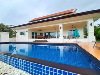 For rent 4 bed villa in Hua Hin, Prachuap Khiri Khan