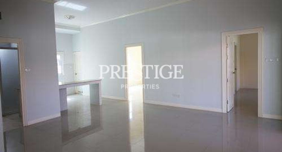 For sale 3 ベッドルーム house in Bang Lamung, Chonburi