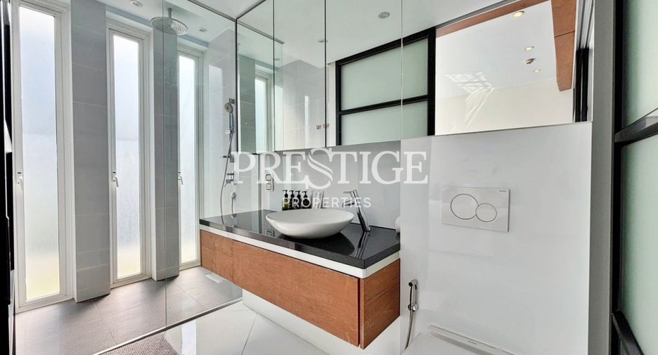 For rent 2 bedrooms condo in Sattahip, Chonburi
