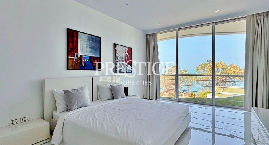 For rent 2 bedrooms condo in Sattahip, Chonburi