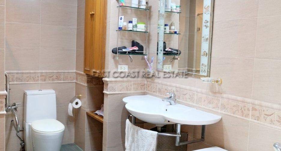 For sale 1 bed condo in Pratumnak, Pattaya