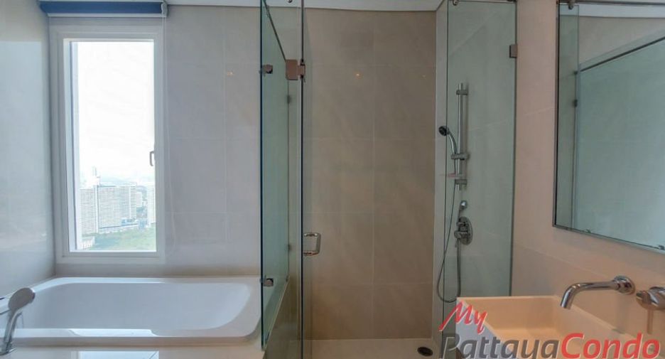 Condo en venta de 2 habitaciones en Bang Lamung, Chonburi