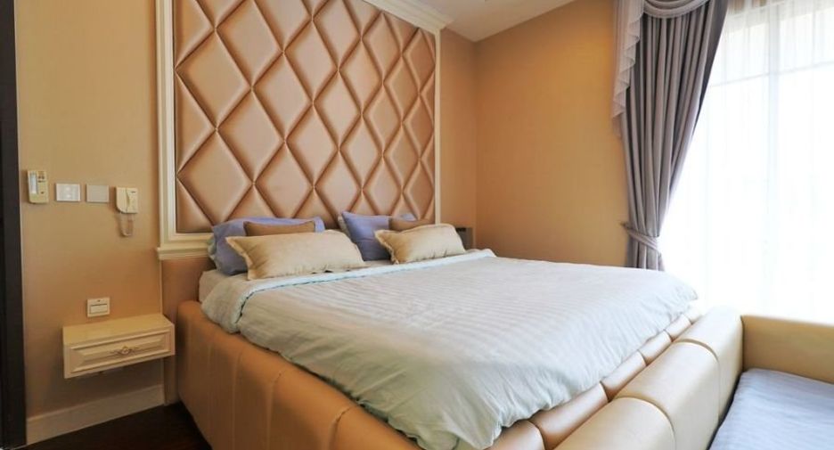 For sale 5 bedrooms house in Bang Khae, Bangkok