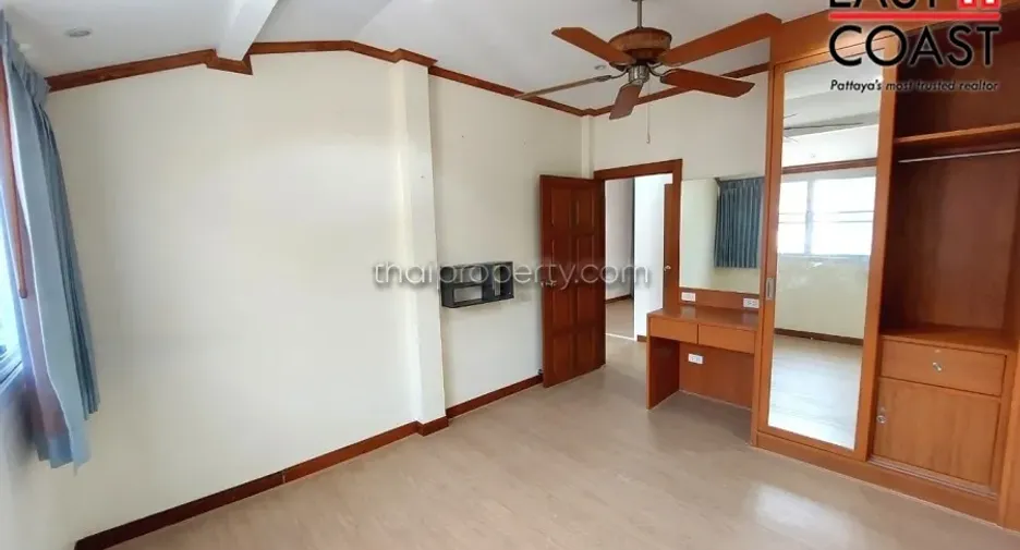 Haus zum Kauf mit 3 Zimmer in Jomtien, Pattaya
