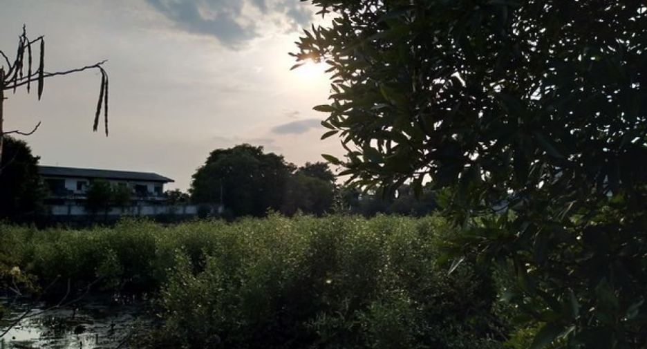 Terreno en venta en Mueang Samut Prakan, Samut Prakan