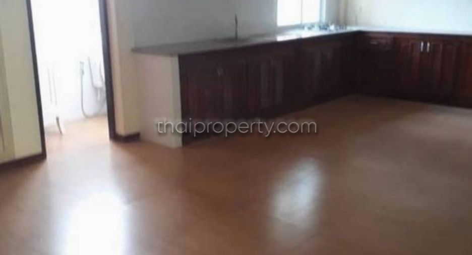 For sale スタジオ house in Bang Lamung, Chonburi
