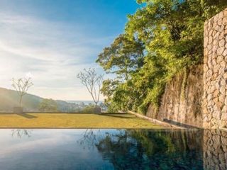For rent and for sale 4 bedrooms villa in Kathu, Phuket