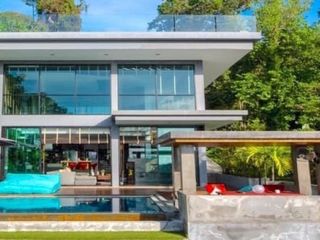 For rent and for sale 4 bedrooms villa in Kathu, Phuket