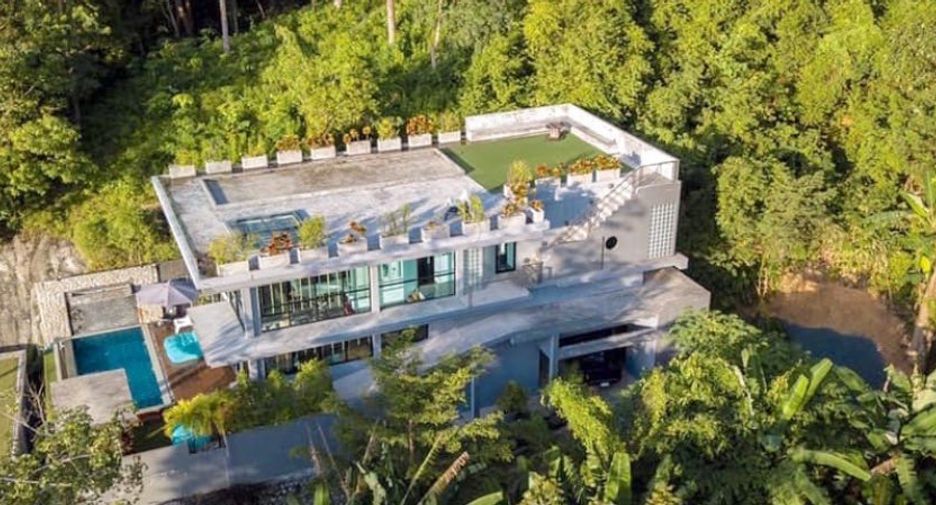 For rent and for sale 4 bedrooms villa in Kathu, Phuket