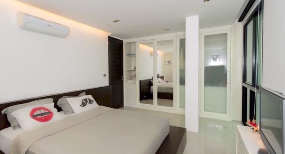 For rent and for sale 4 bedrooms villa in Kathu, Phuket