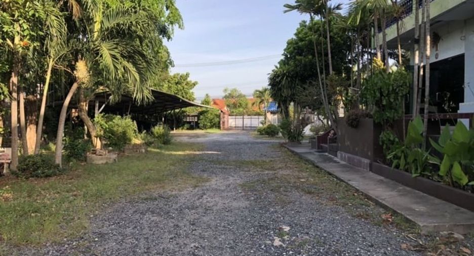 For sale land in Mueang Chon Buri, Chonburi