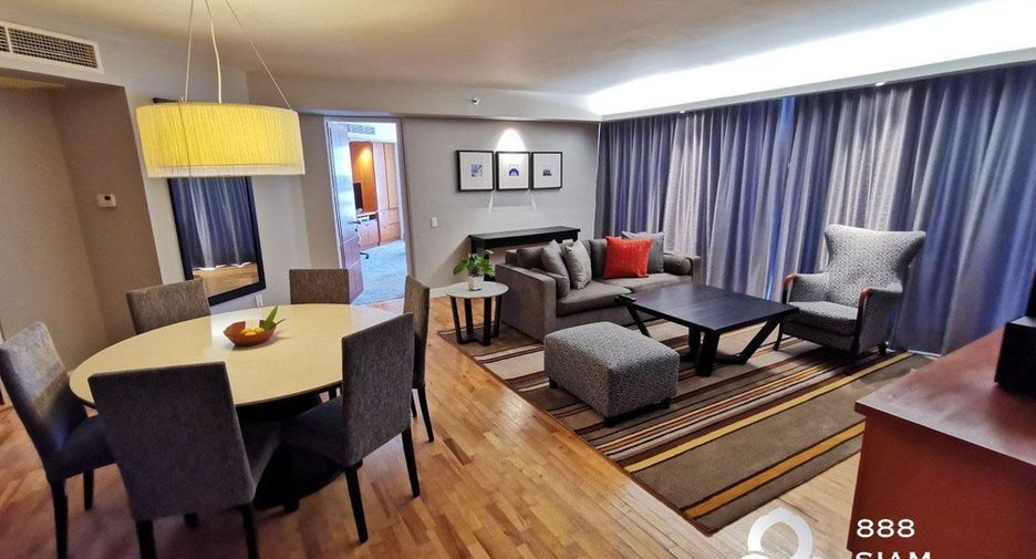 For rent 2 bedrooms condo in Yan Nawa, Bangkok