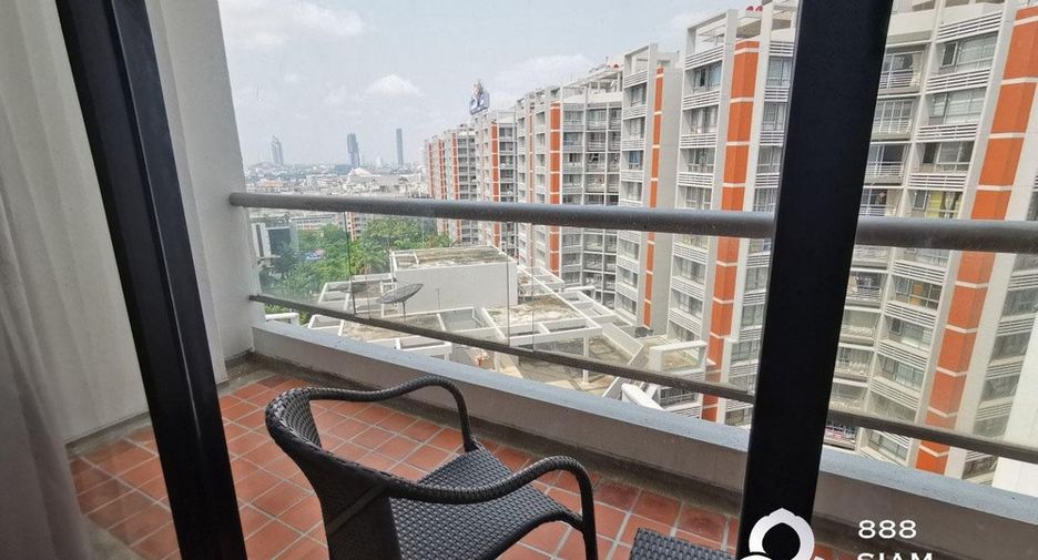 For rent 2 bedrooms condo in Yan Nawa, Bangkok