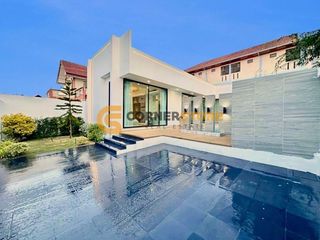 À louer 3 chambres maison à Bang Lamung, Chonburi