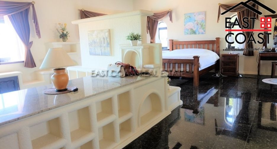 For sale and for rent 6 bedrooms house in East Pattaya, Pattaya