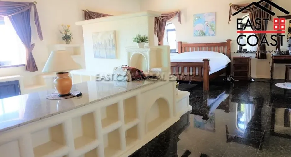 For rent and for sale 6 bedrooms house in Bang Lamung, Chonburi