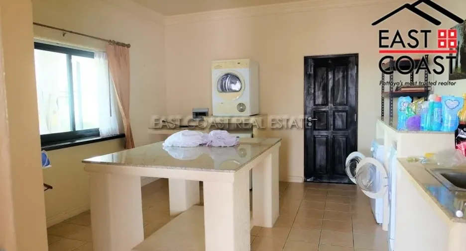 For rent and for sale 6 bedrooms house in Bang Lamung, Chonburi