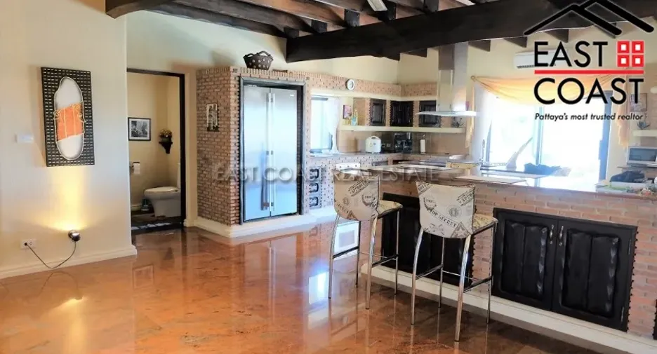 For rent and for sale 6 bedrooms house in Bang Lamung, Chonburi