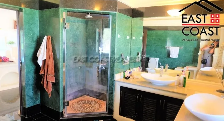 For rent and for sale 6 bedrooms house in Bang Lamung, Chonburi