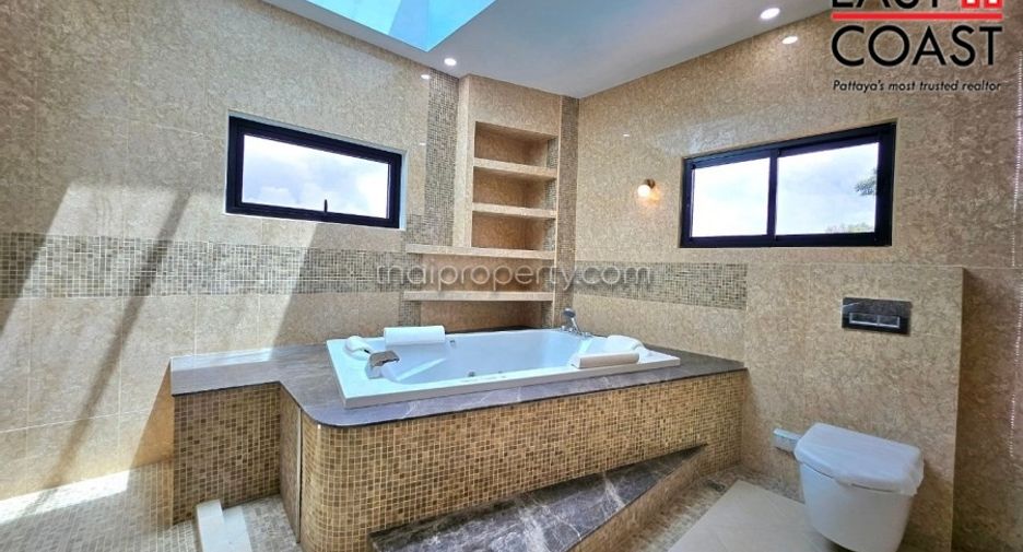 À vendre 4 chambres maison à Bang Lamung, Chonburi