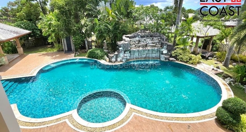 À vendre 4 chambres maison à Bang Lamung, Chonburi