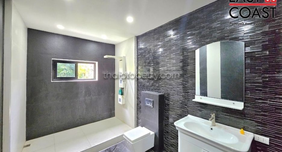 À vendre 4 chambres maison à Bang Lamung, Chonburi