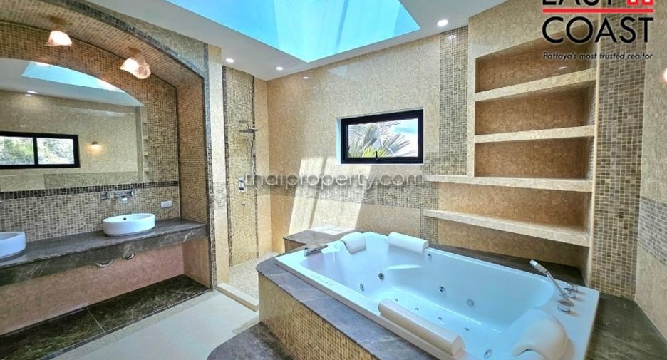 À vendre 4 chambres maison à Bang Lamung, Chonburi