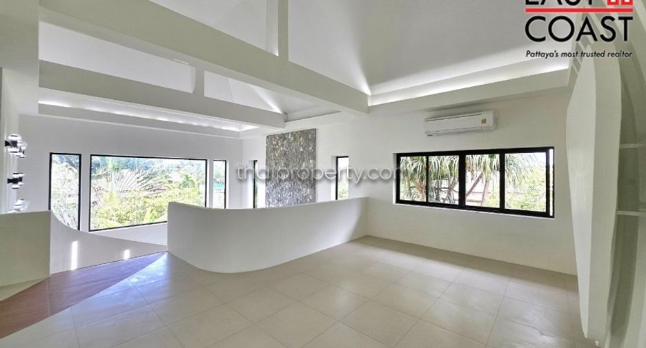 À vendre 4 chambres maison à Bang Lamung, Chonburi