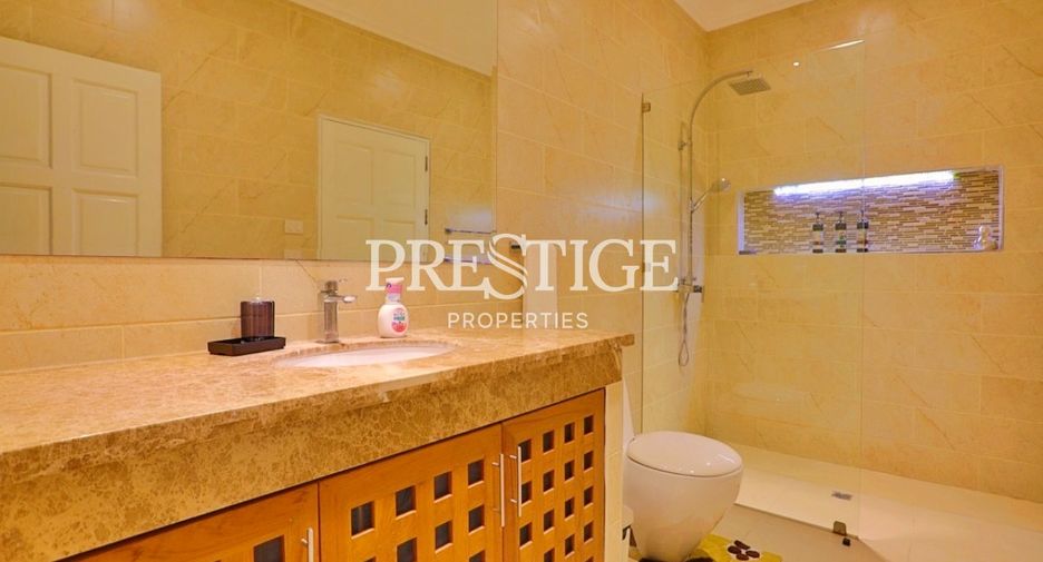 For sale そして for rent 6 ベッドルーム house in Jomtien, Pattaya